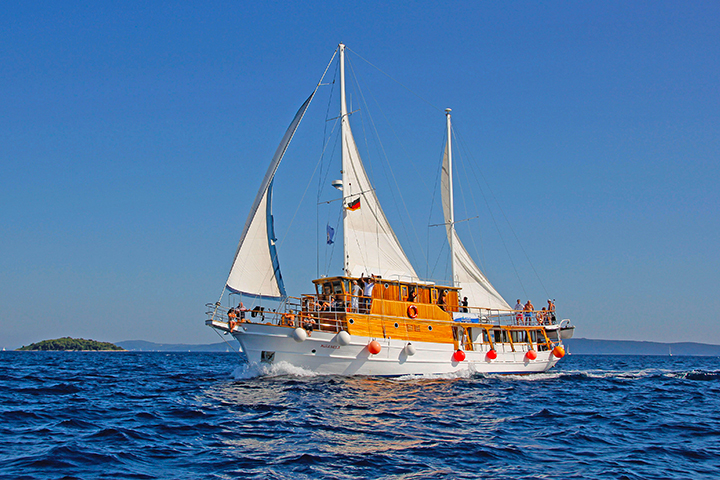 MS Mirabela (renovated 2005) | Croatia Times Travel